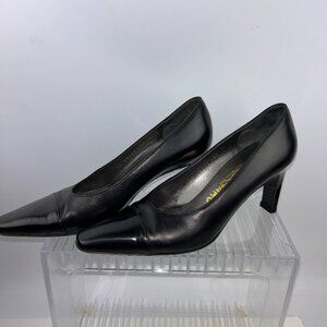 Salvatore Ferragamo Women's Pumps Pechino Size 6 Black Shoes New Heels